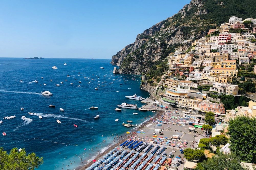 How to get from Naples to Amalfi Coast.